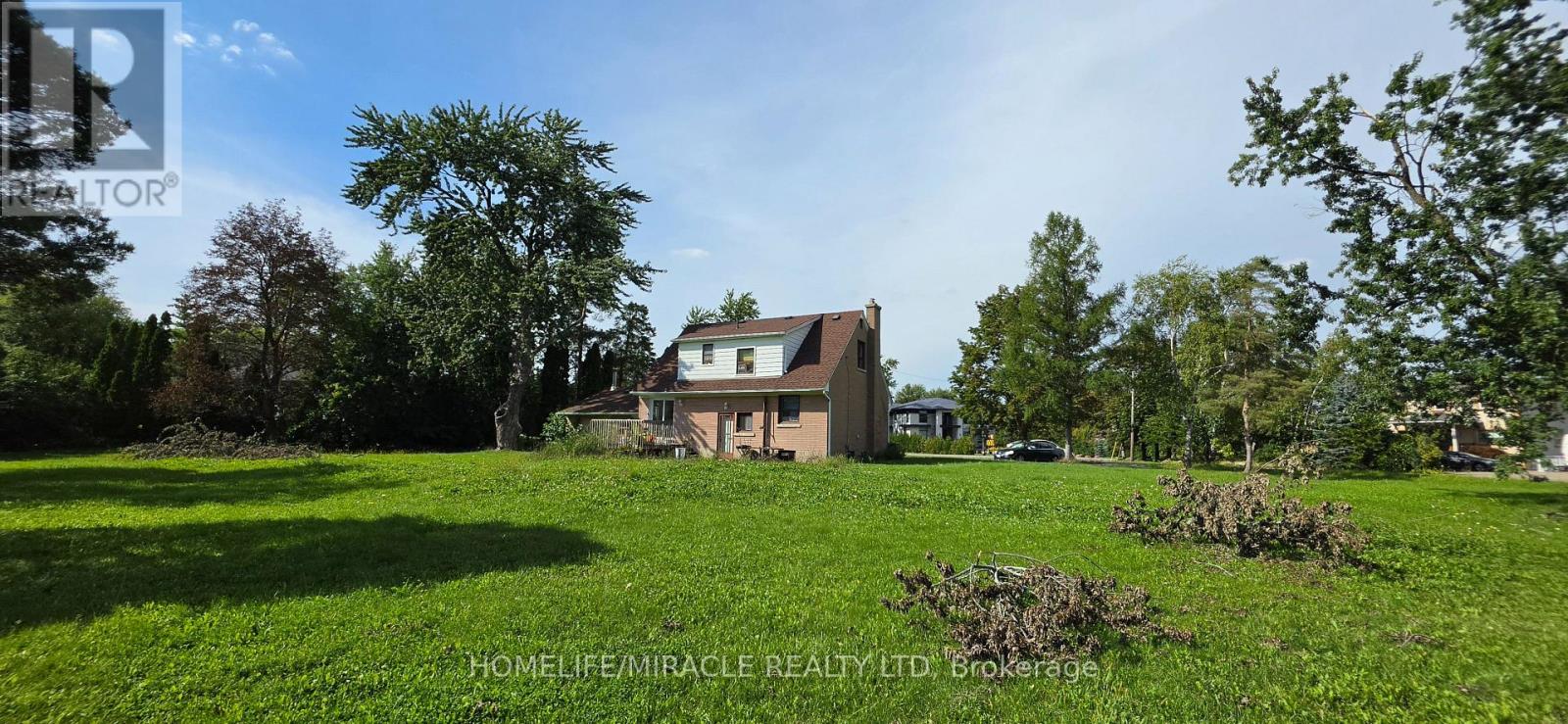 23 MARYSFIELD DRIVE - 9