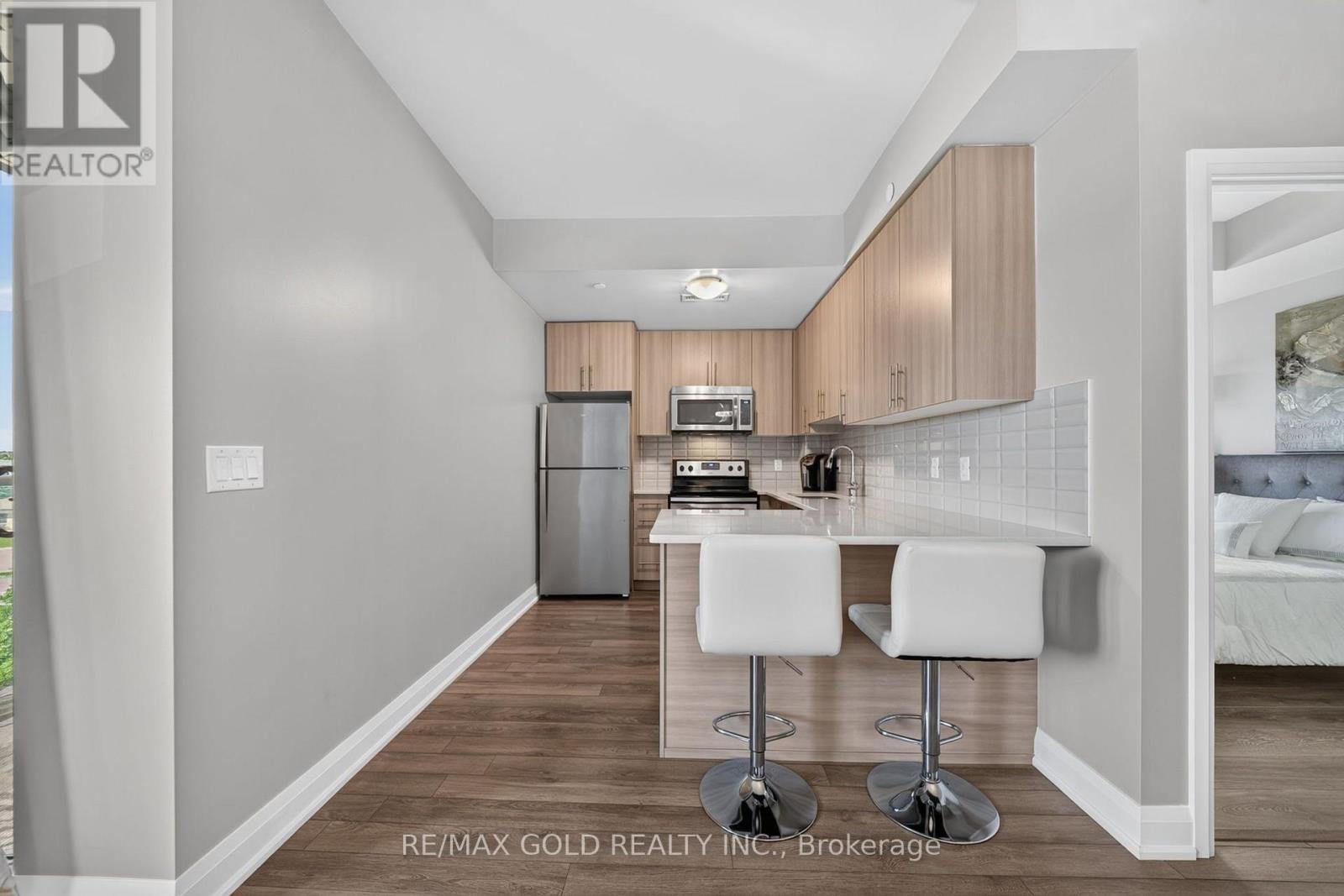 #308 55 YORKLAND BOULEVARD - 18