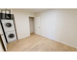 15 - 15 Valhalla Inn Road, Toronto, ON M9B0B3 Photo 9