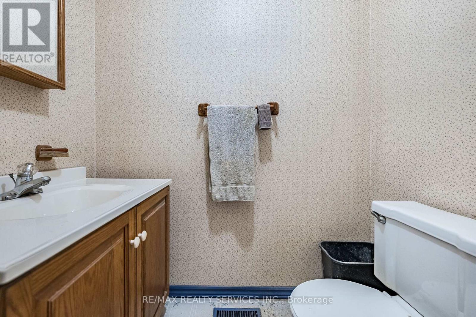 42 LINKDALE ROAD - 24