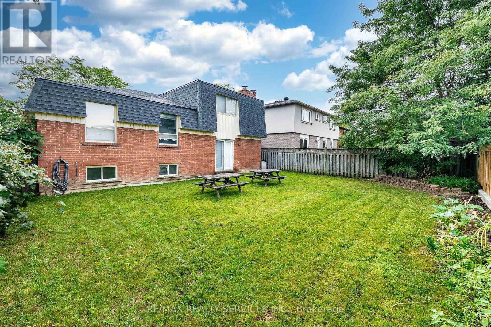 42 LINKDALE ROAD - 27