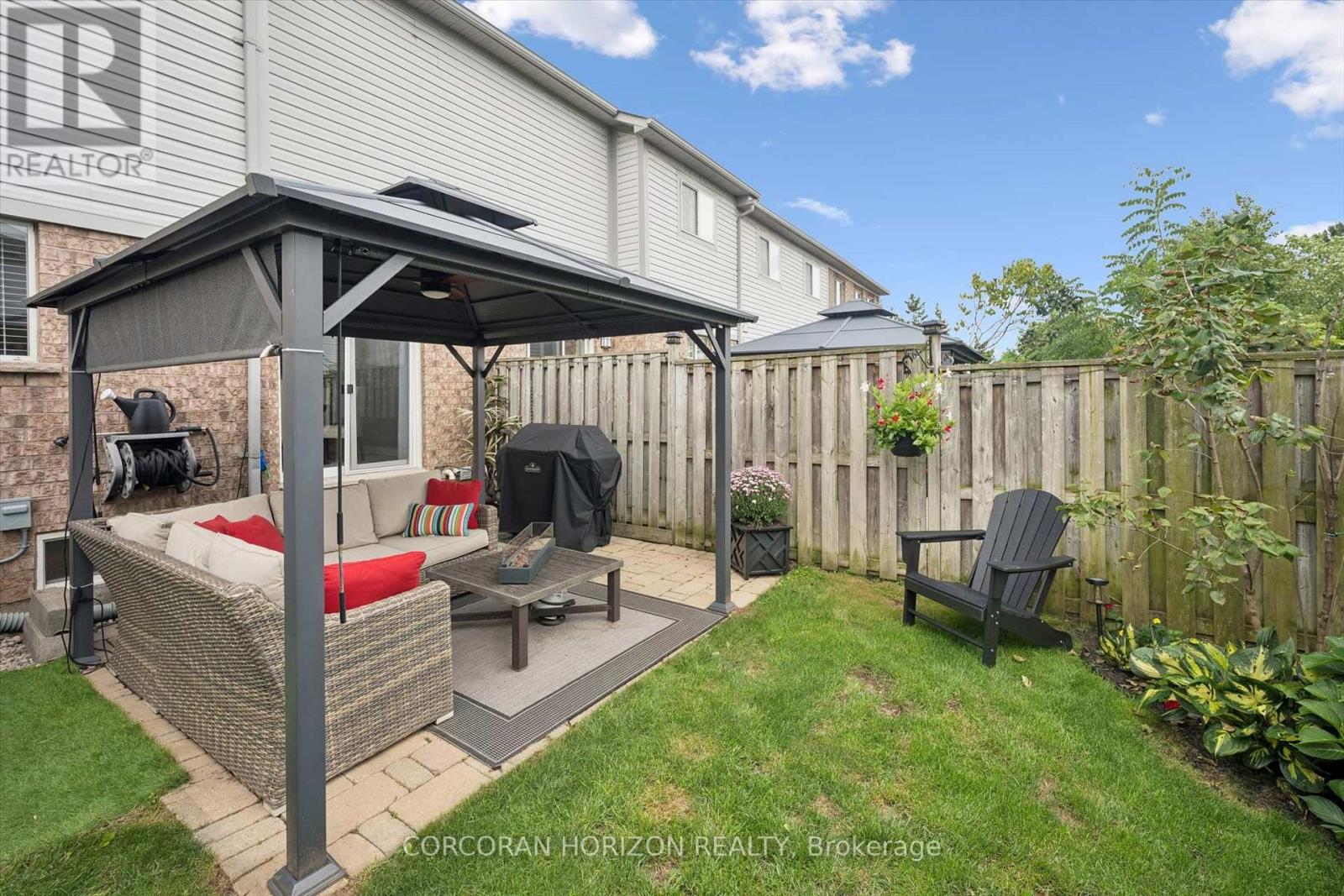 #4 2970 BERWICK DRIVE - 25