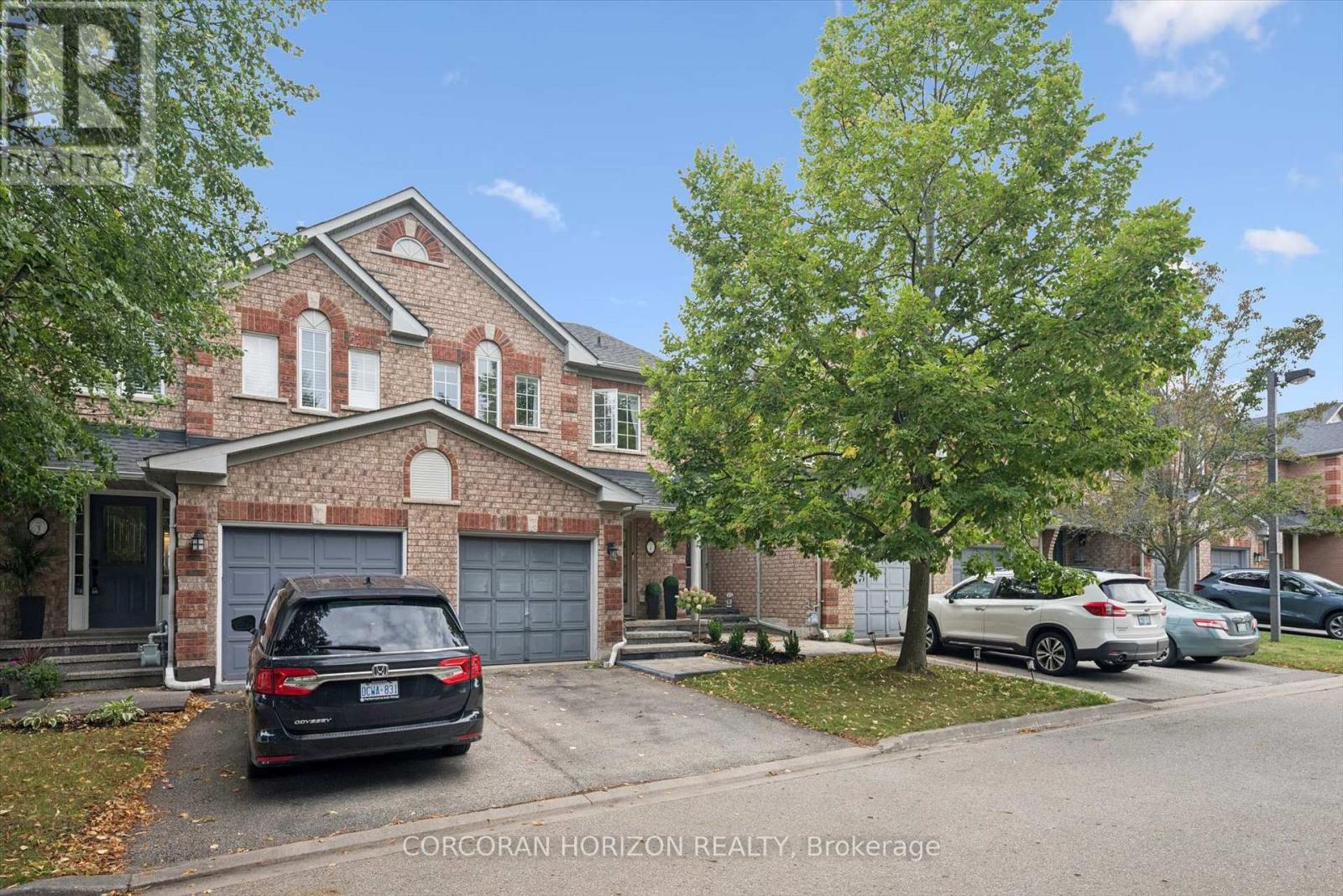 #4 2970 BERWICK DRIVE - 3