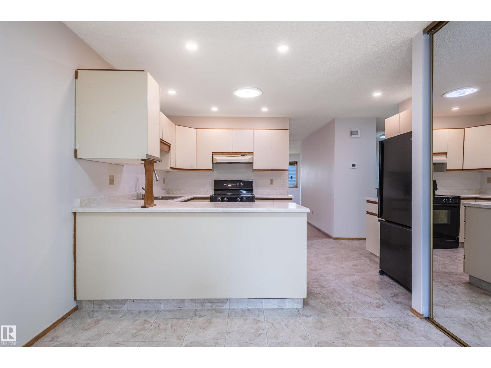 241 OEMING RD NW - Image 8