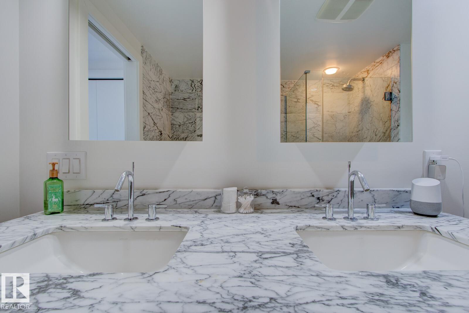 #213 2510 109 ST NW - 15