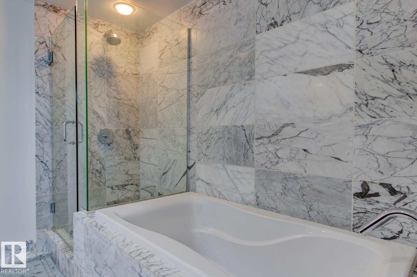 #213 2510 109 ST NW - 18