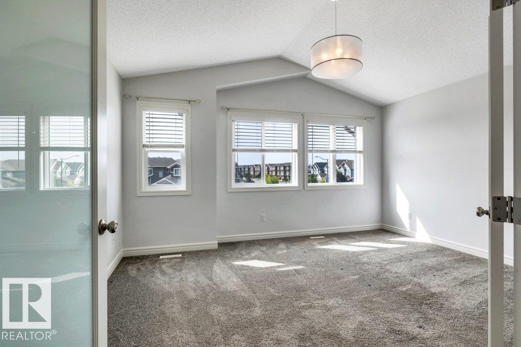 34 JUNEAU WY - Image 24