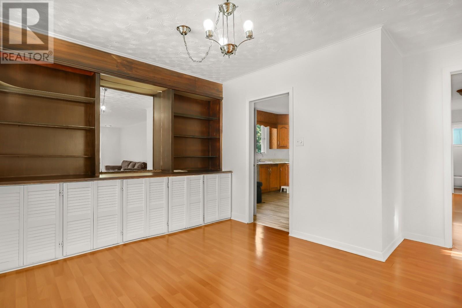 51 Fox Avenue, St John's — photo 8