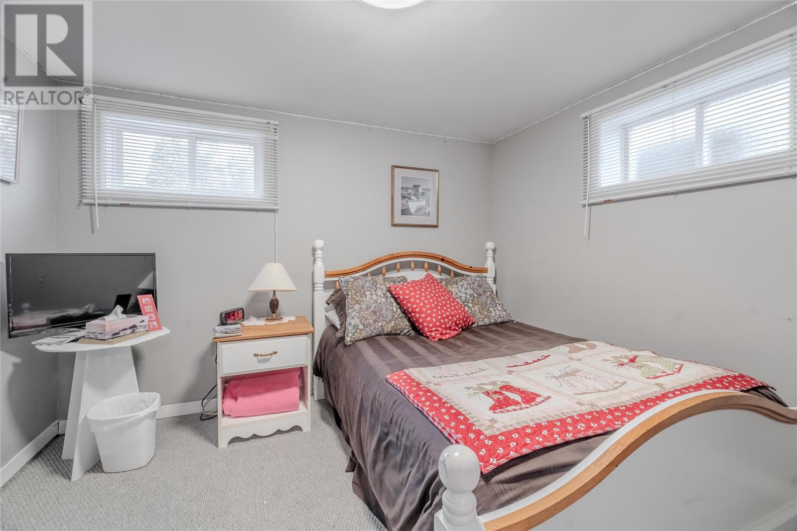 36 St Andrews Avenue - 18
