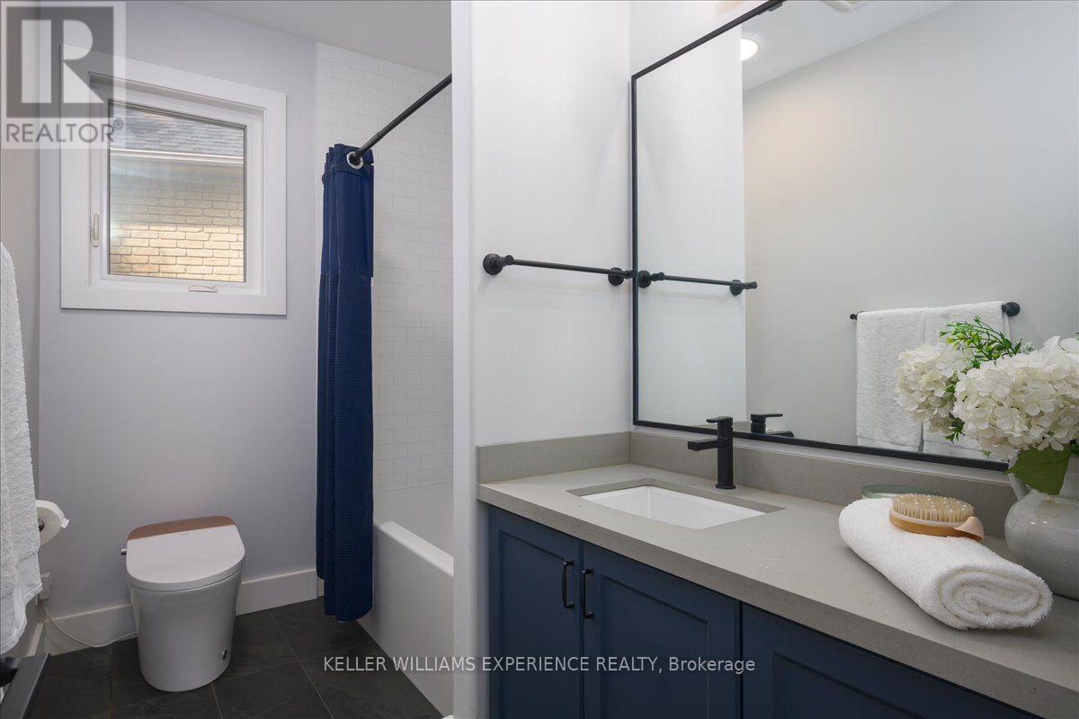 5 GROUSE GLEN - Image 37
