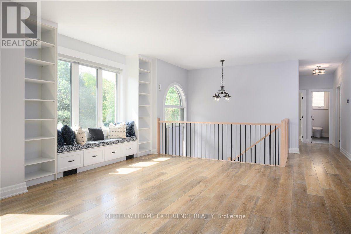 5 GROUSE GLEN - Image 24