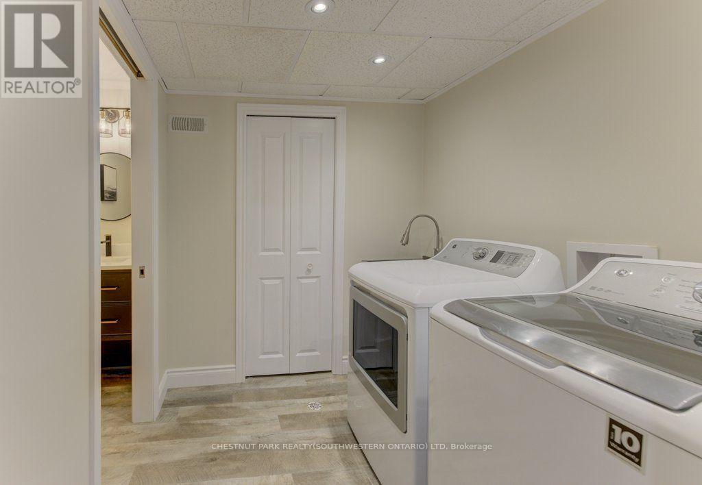 3 BLUE HERON COURT - Image 39