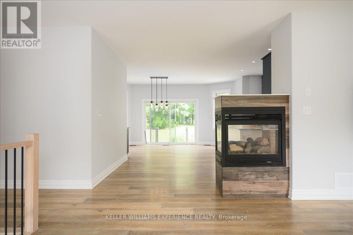 5 GROUSE GLEN - Image 27