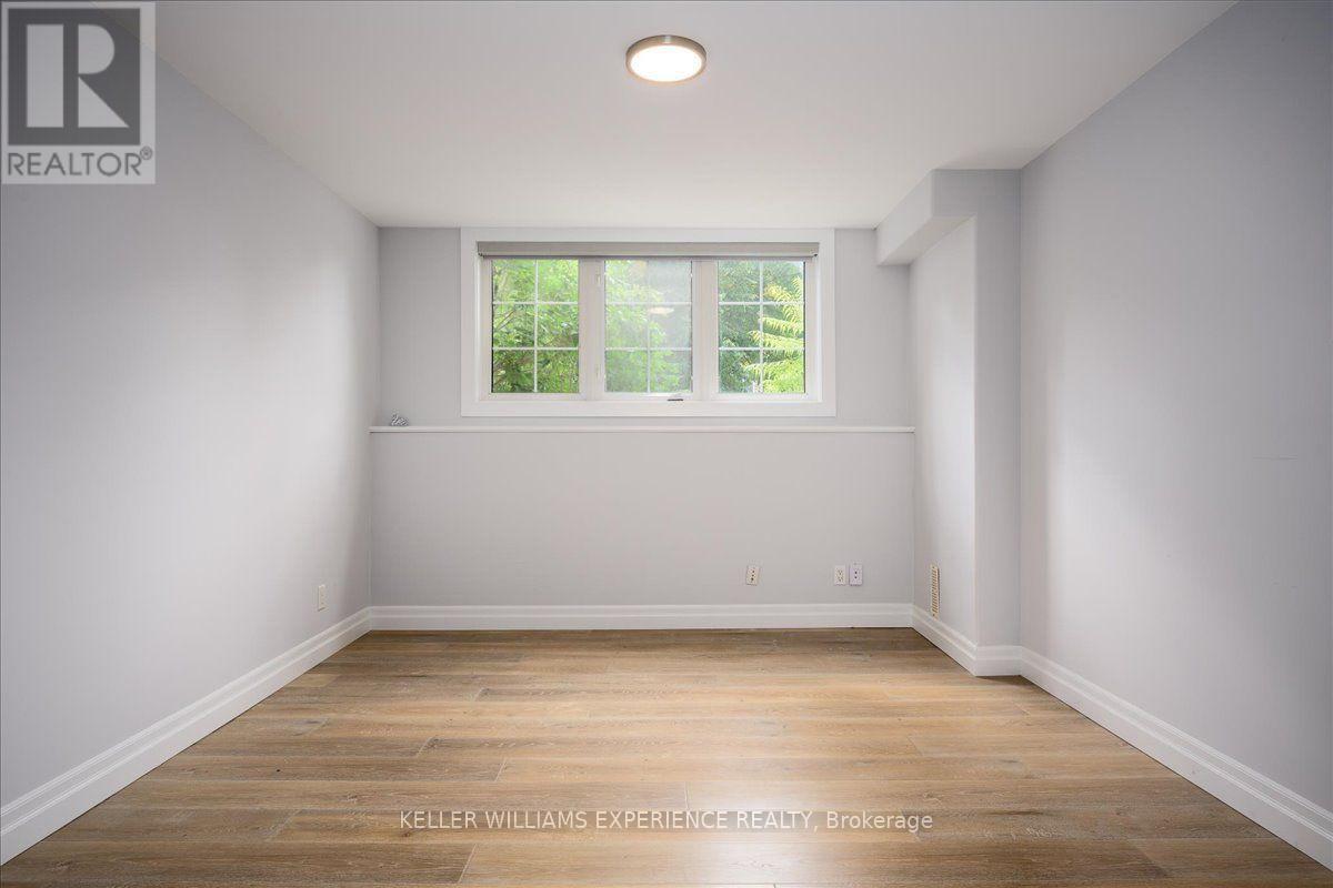 5 GROUSE GLEN - Image 43