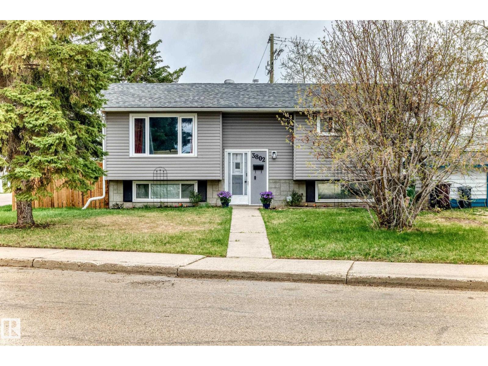Property for sale at 3802 52 ST