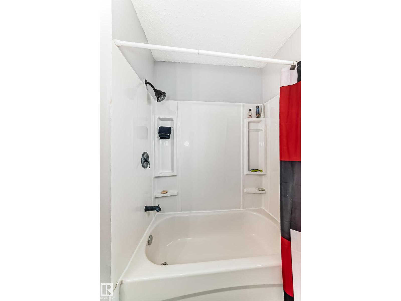 3802 52 ST - Image 24