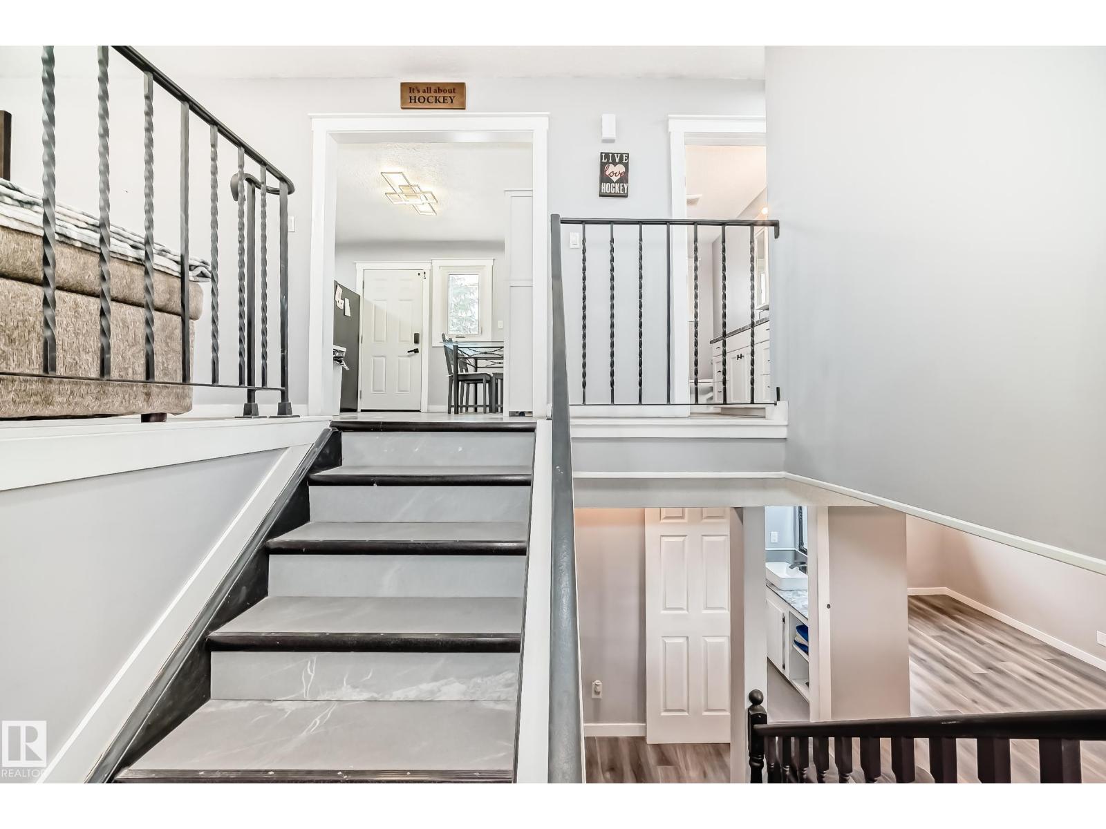 3802 52 ST - Image 34