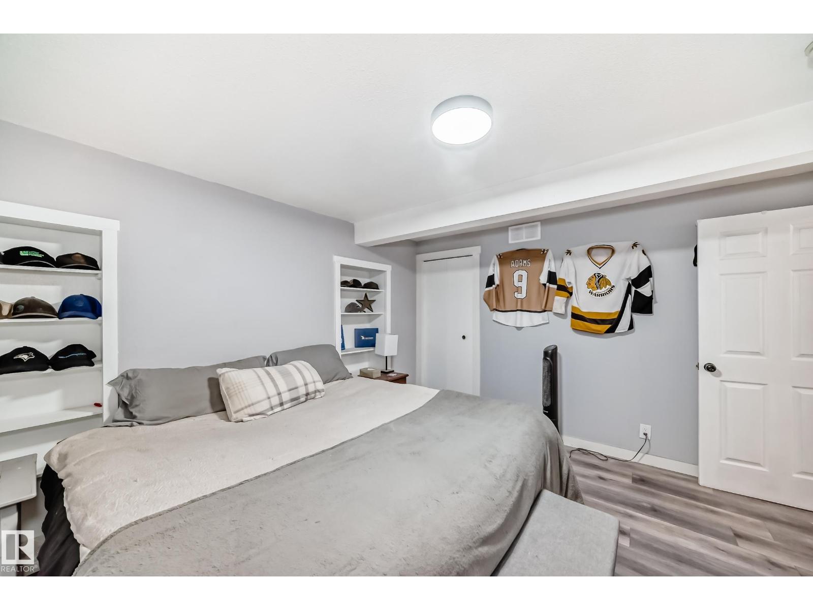 3802 52 ST - Image 41