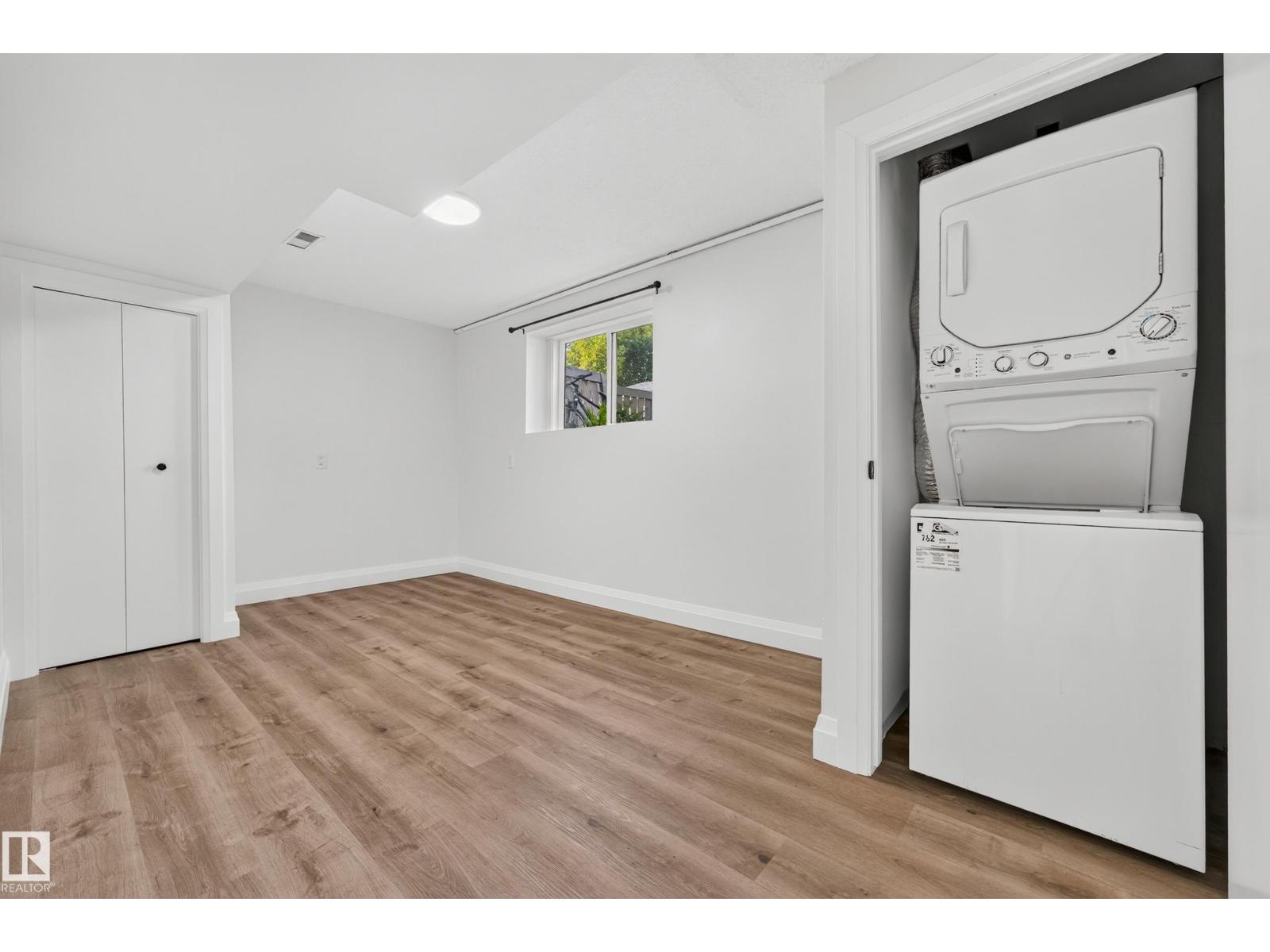 2412 80 ST NW - 37