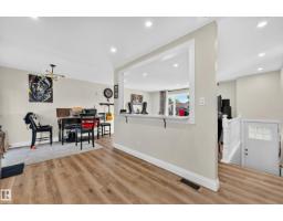 2412 80 St Nw, Edmonton, AB T6K3P6 Photo 13
