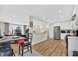 2412 80 St Nw, Edmonton, AB T6K3P6 Photo 9