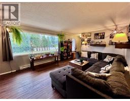 Dining room - 807 23 Highway N, Nakusp, BC V0G1R0 Photo 9