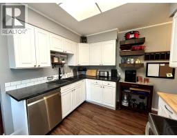 807 23 Highway N, Nakusp, BC V0G1R0 Photo 11