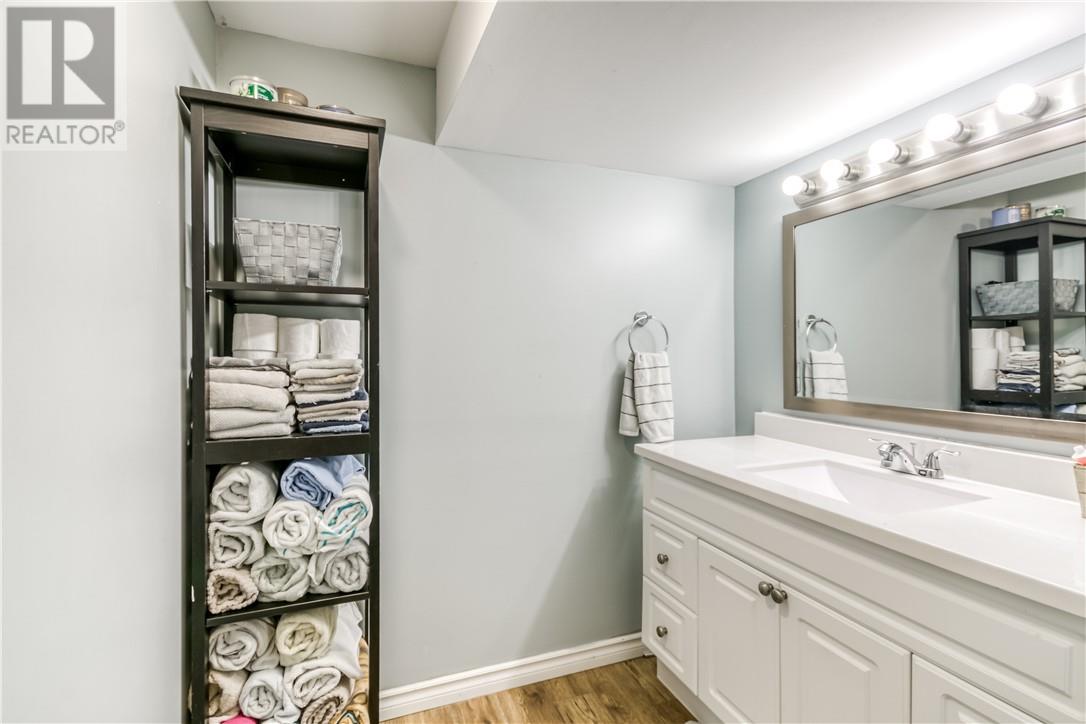 958 Auger Avenue - Image 27
