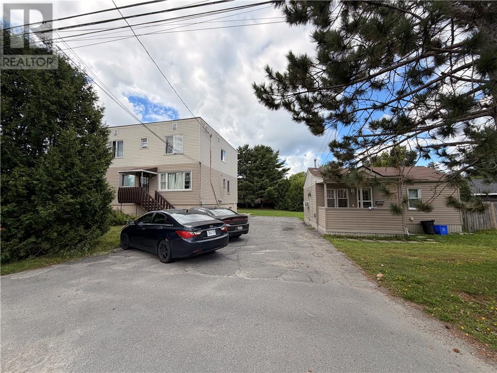 1273 & 1277 Will Street - 1