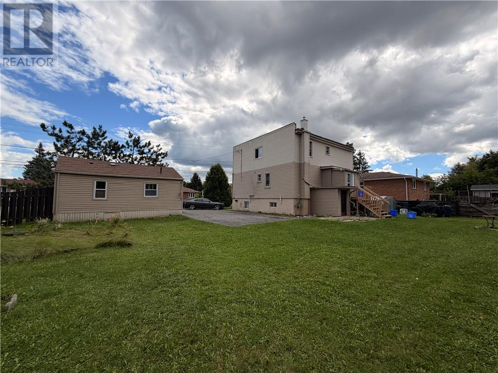 1273 & 1277 Will Street - 10