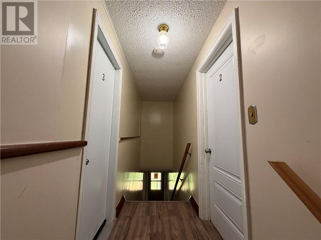 1273 & 1277 Will Street - 24
