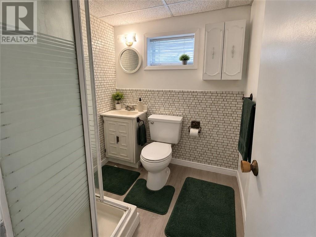 1273 & 1277 Will Street - Image 40