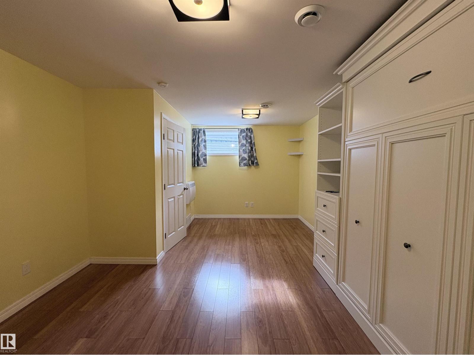 12248 16 AV SW - 29