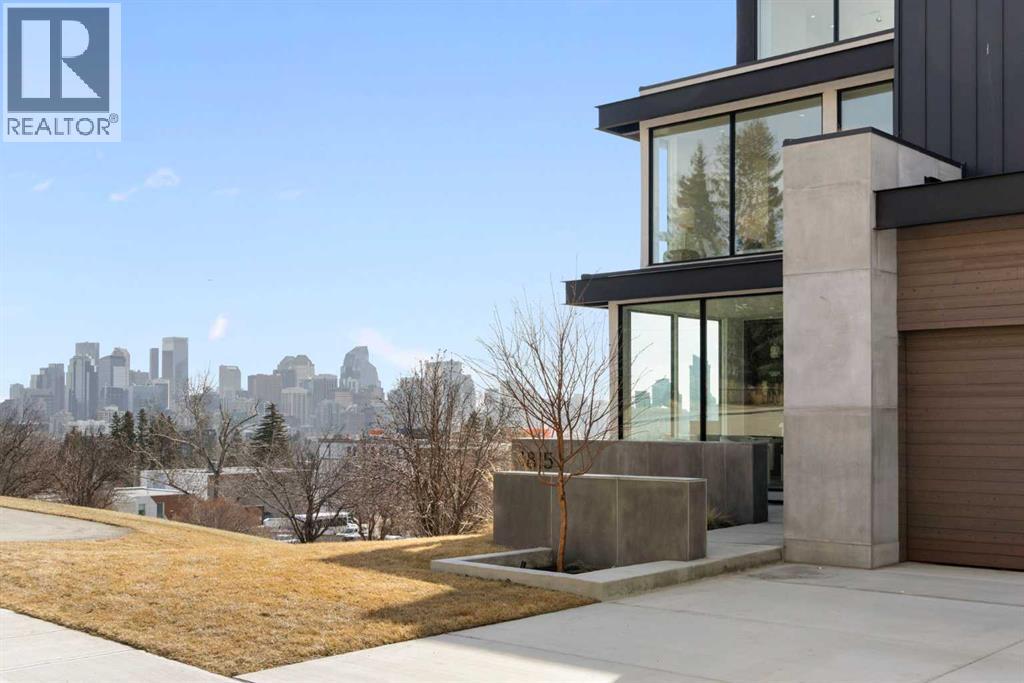 1815 11 Avenue NW - 3