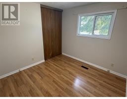 2 Farrell Cres, Elliot Lake, ON P5A3N6 Photo 18