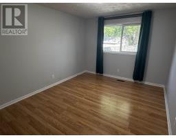 2 Farrell Cres, Elliot Lake, ON P5A3N6 Photo 19