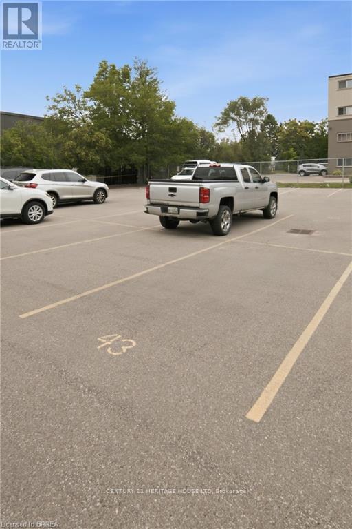 #508 87 ST GEORGE STREET - Image 16