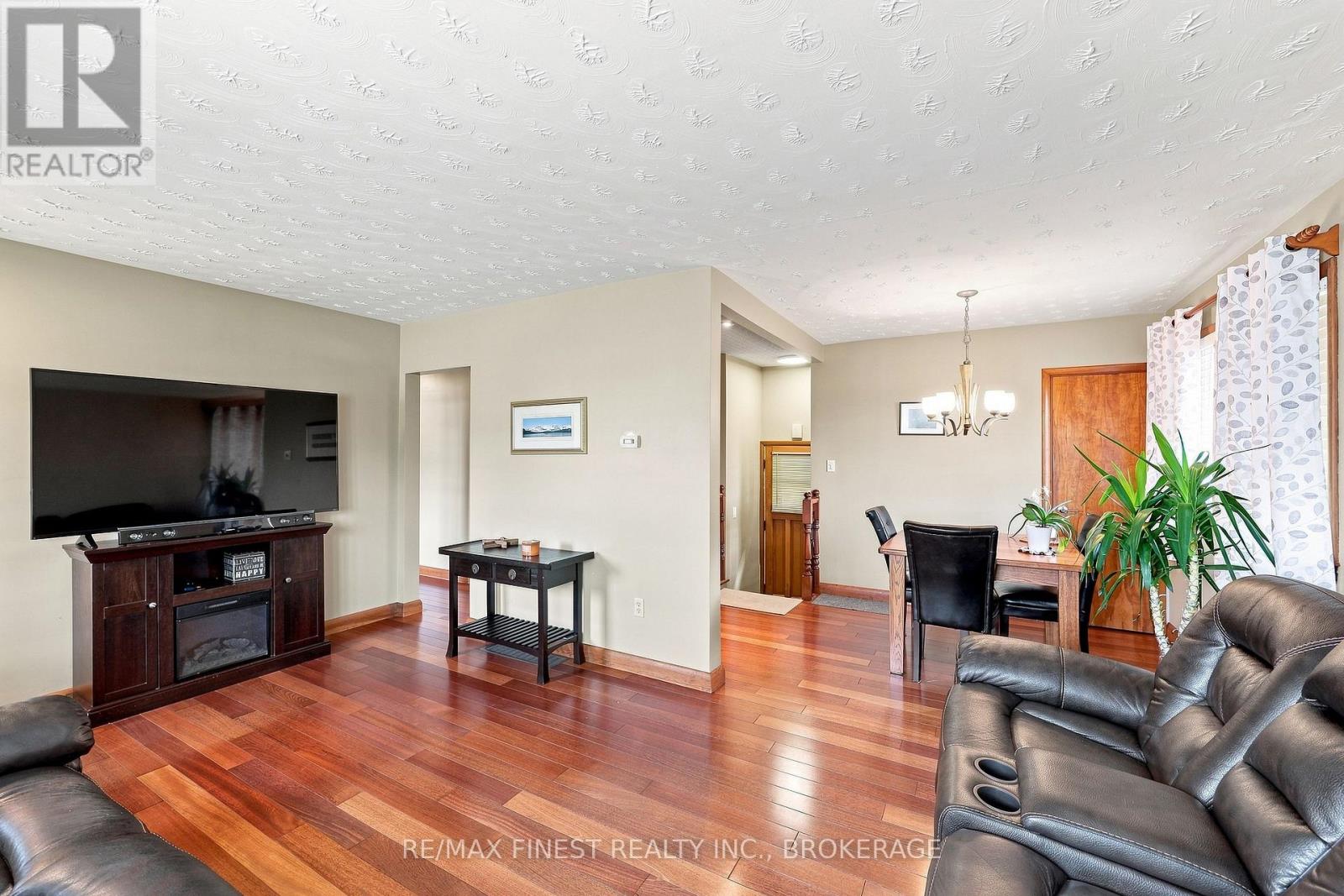 721 FRONT ROAD - Image 21
