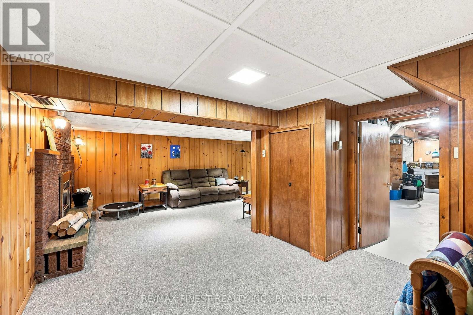 721 FRONT ROAD - Image 39