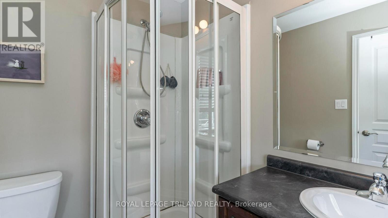 994 MAPLERIDGE STREET - 18