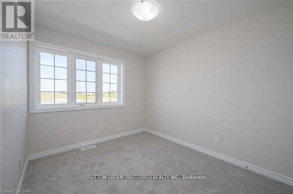 359 Kennington Way — photo 21