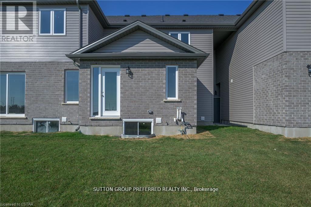 359 KENNINGTON WAY, London South (South W) — photo 4