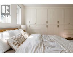 Bedroom - 2535 Queenswood Dr, Saanich, BC V8N1X4 Photo 25