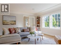 Patio - 2535 Queenswood Dr, Saanich, BC V8N1X4 Photo 22