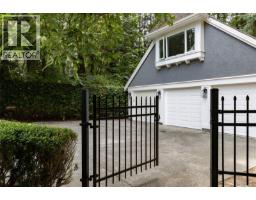 2535 Queenswood Dr, Saanich, BC V8N1X4 Photo 66