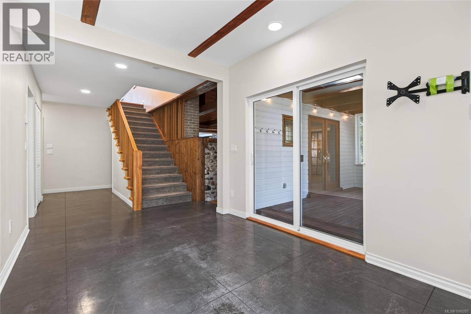 1162 Booth Rd SW - Image 8