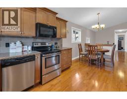 44 Ravenslea Crescent SE - photo 5