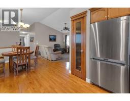 Living room - 44 Ravenslea Crescent Se, Airdrie, AB T4A0H3 Photo 6