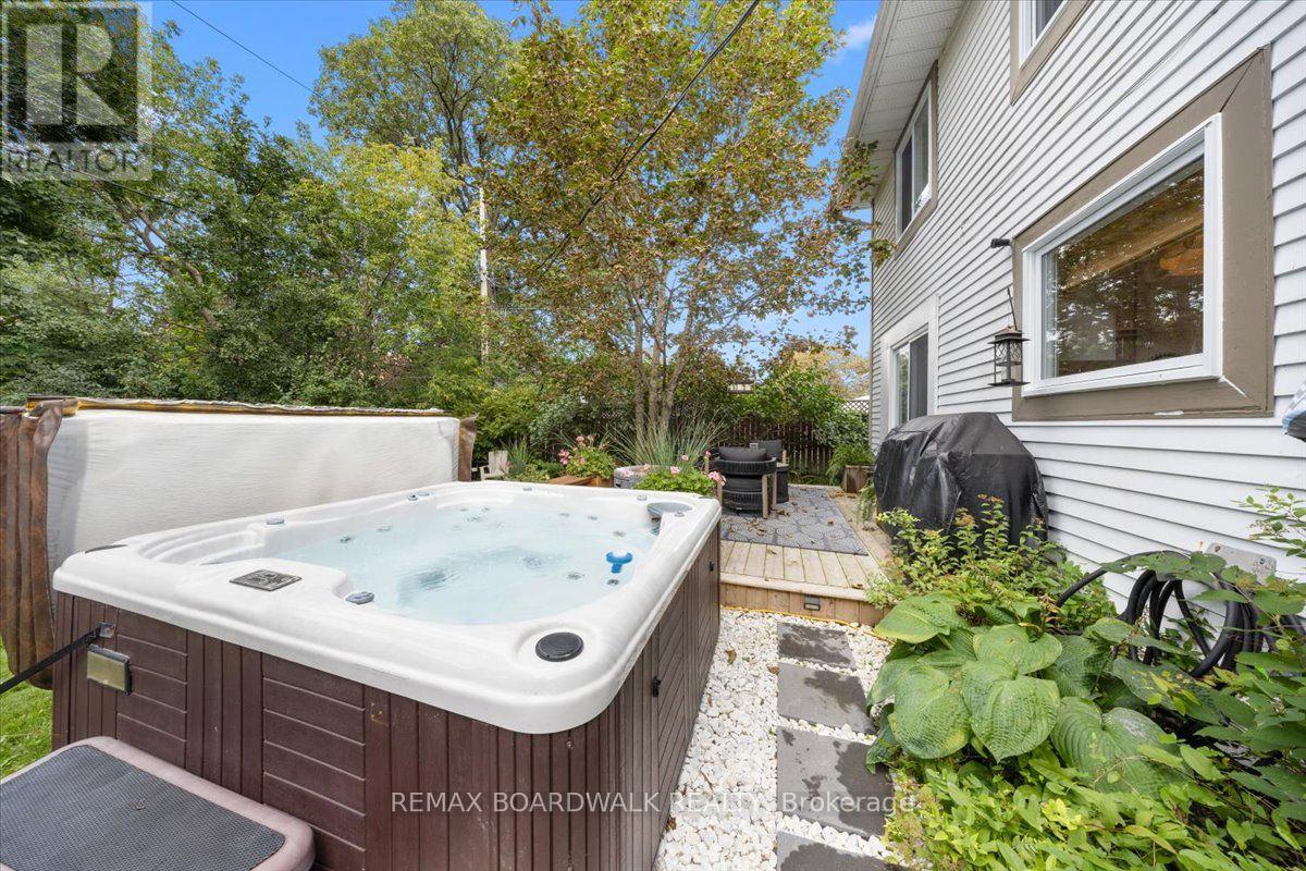 3 Bed, 3 Bath House for Sale in Carleton Place – 11 DUNCAN STREET, Carleton Place – MLS# X13772888 - Image 49