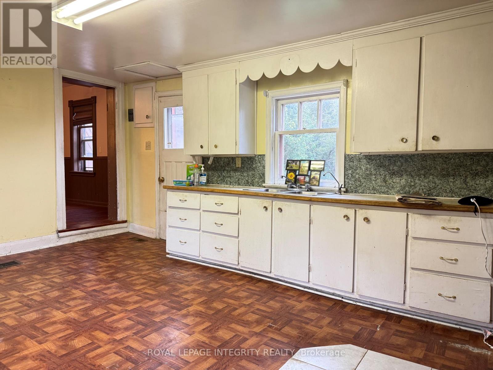 Agriculture for Sale in Ottawa – 6417 BOWRIN ROAD, Ottawa – MLS# X13772976 - Image 28